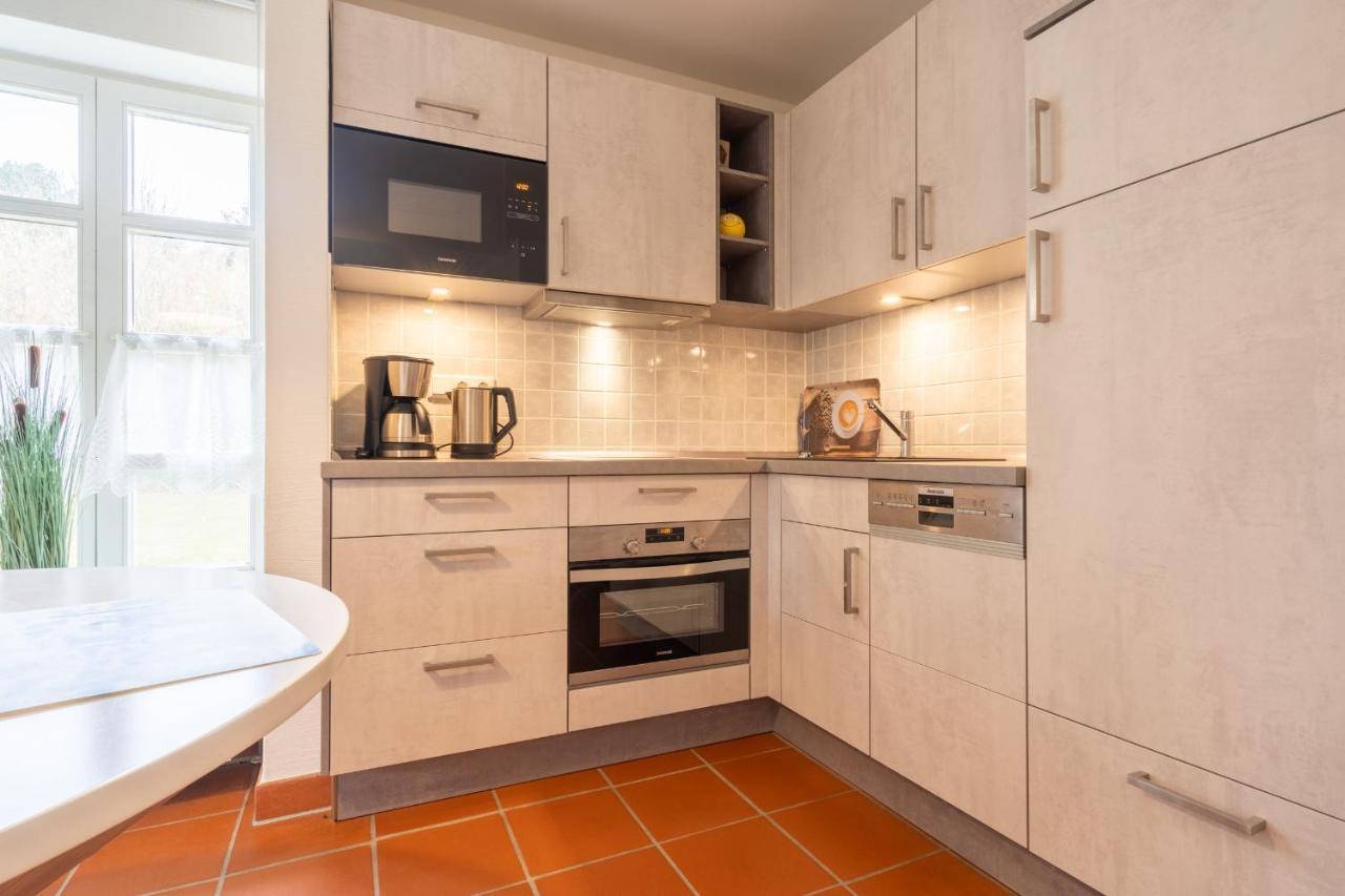 Feriendorf Rugana - Komfort Appartement Mit 1 Schlafzimmer Und Terrasse B47 Dranske Exteriér fotografie